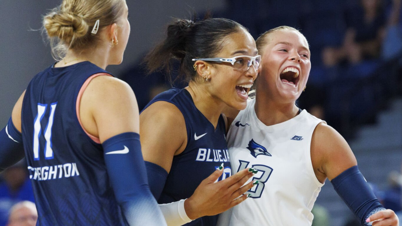Bluejays debut new era of Creighton volleyball during annual Blue-White scrimmage